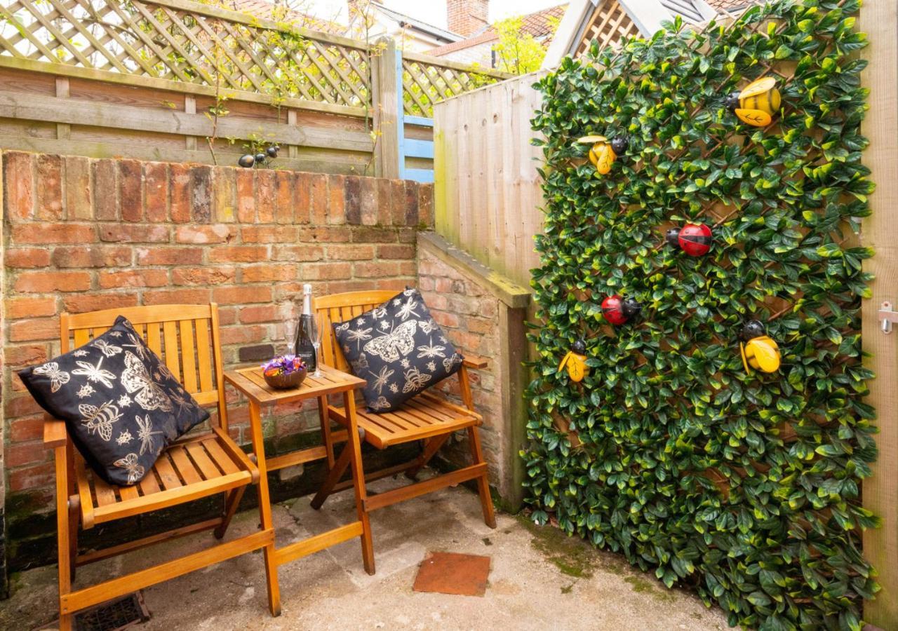 Puddingmoor Cottage ベックレス エクステリア 写真